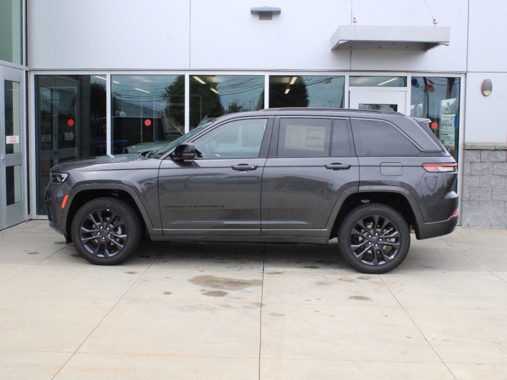 2026 Jeep Grand Cherokee Limited Reserve