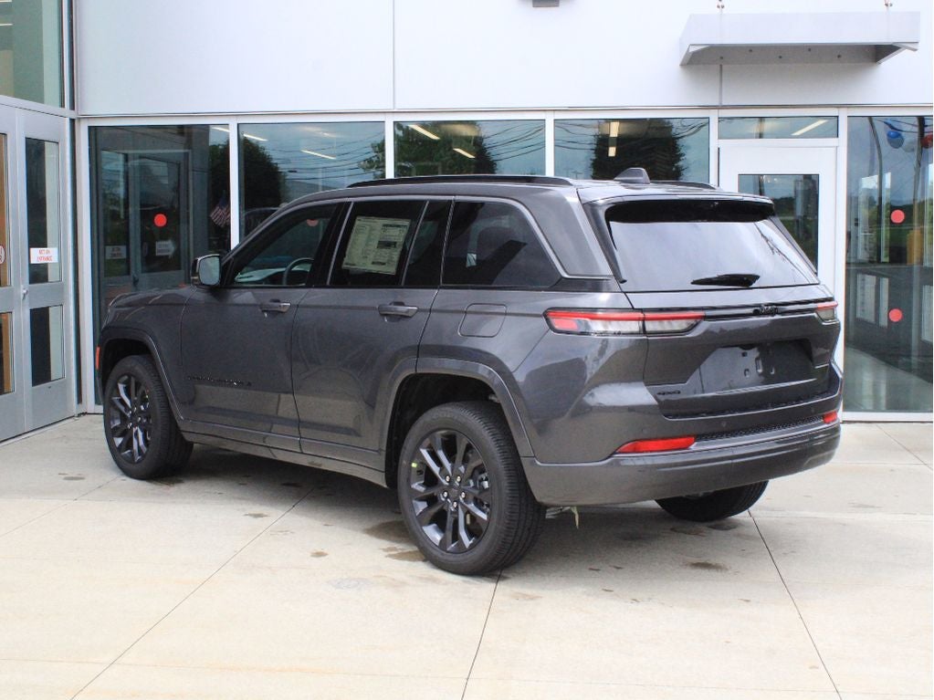 2026 Jeep Grand Cherokee Limited Reserve