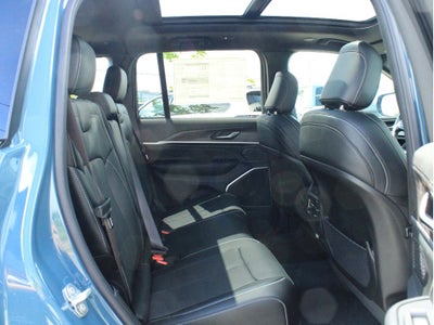 2026 Jeep Grand Cherokee Limited Reserve
