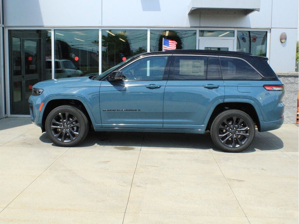 2026 Jeep Grand Cherokee Limited Reserve