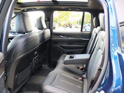 2027 Jeep Grand Cherokee Limited