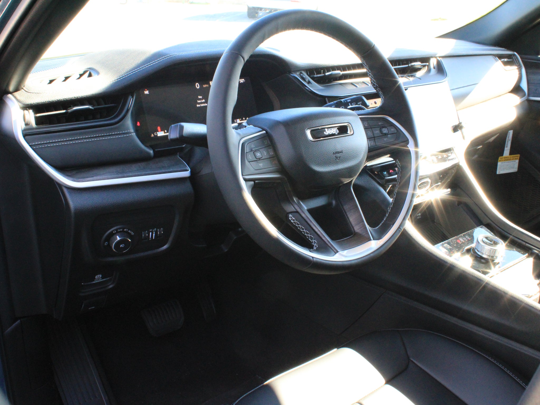 2027 Jeep Grand Cherokee Limited