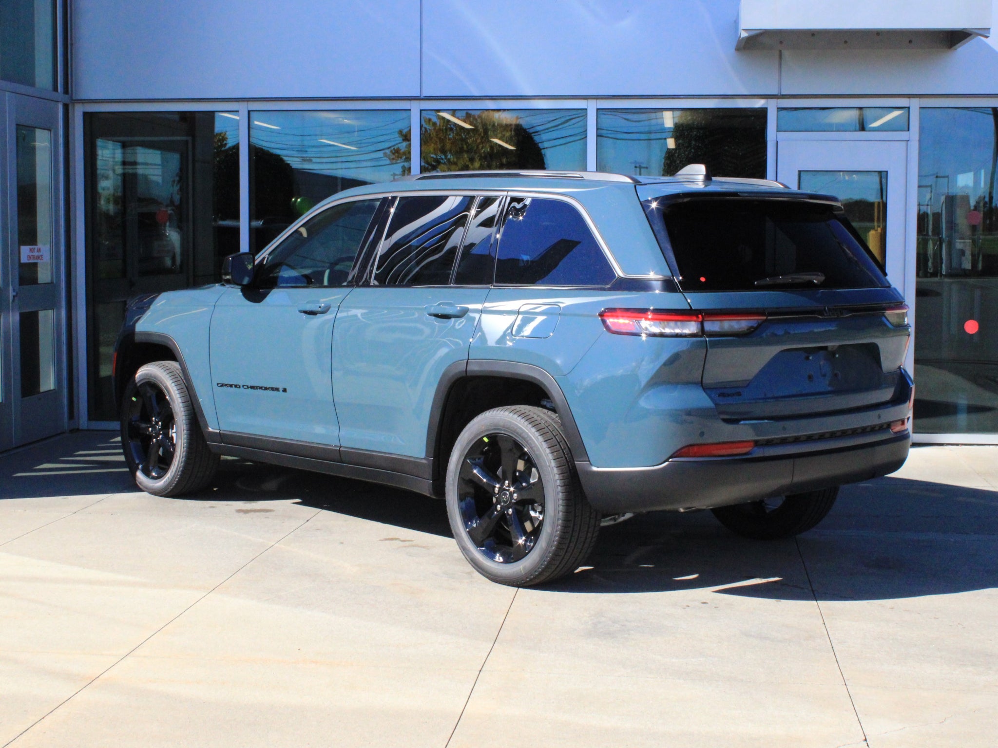 2027 Jeep Grand Cherokee Limited