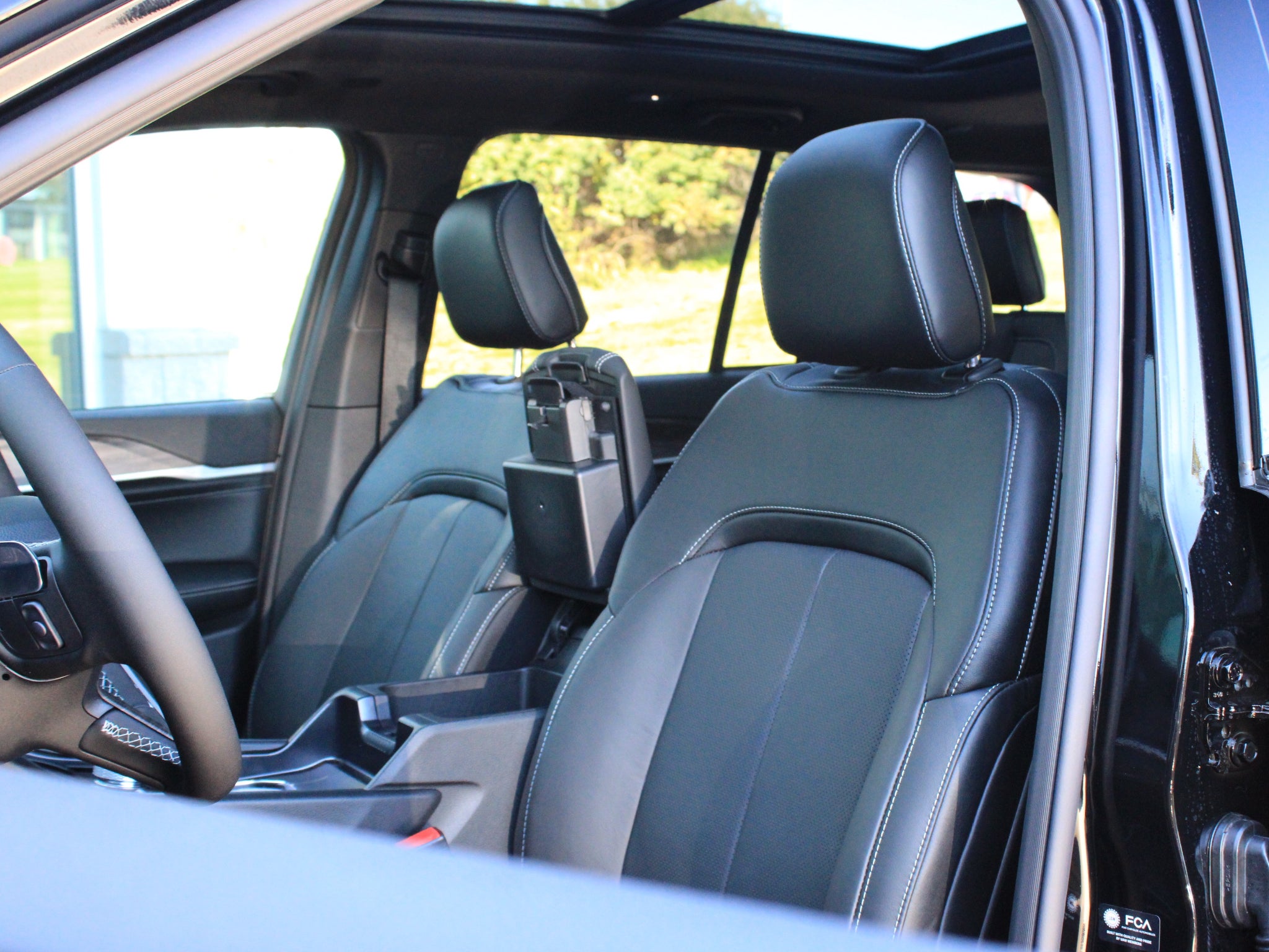 2027 Jeep Grand Cherokee Limited Reserve