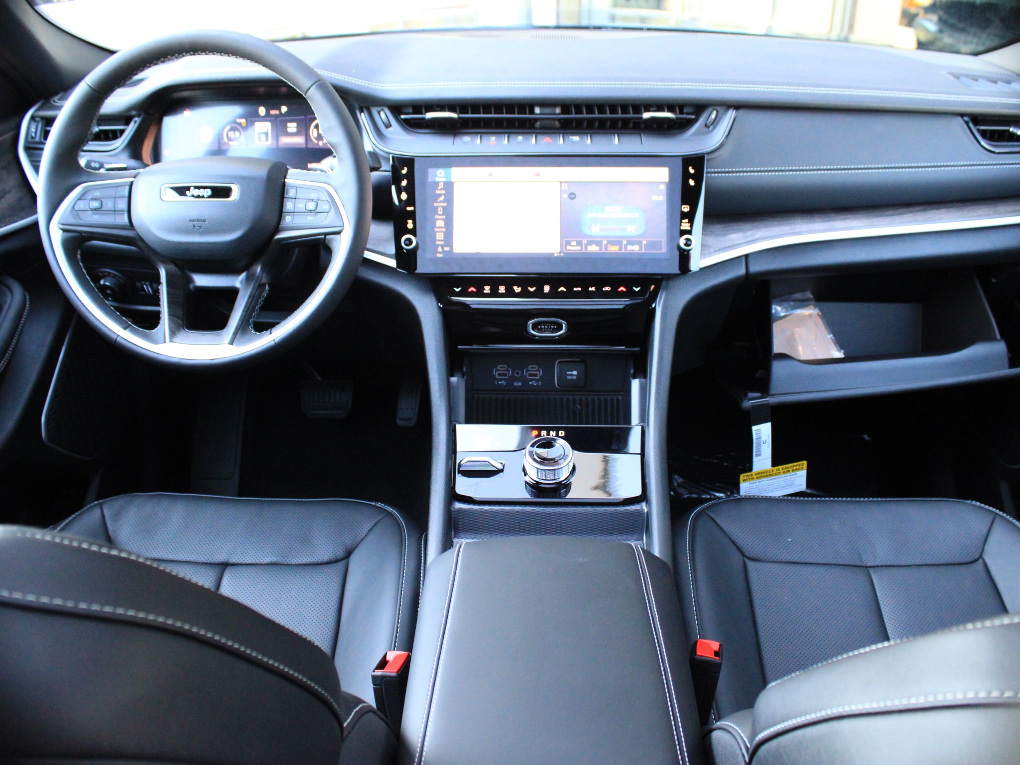2027 Jeep Grand Cherokee Limited Reserve