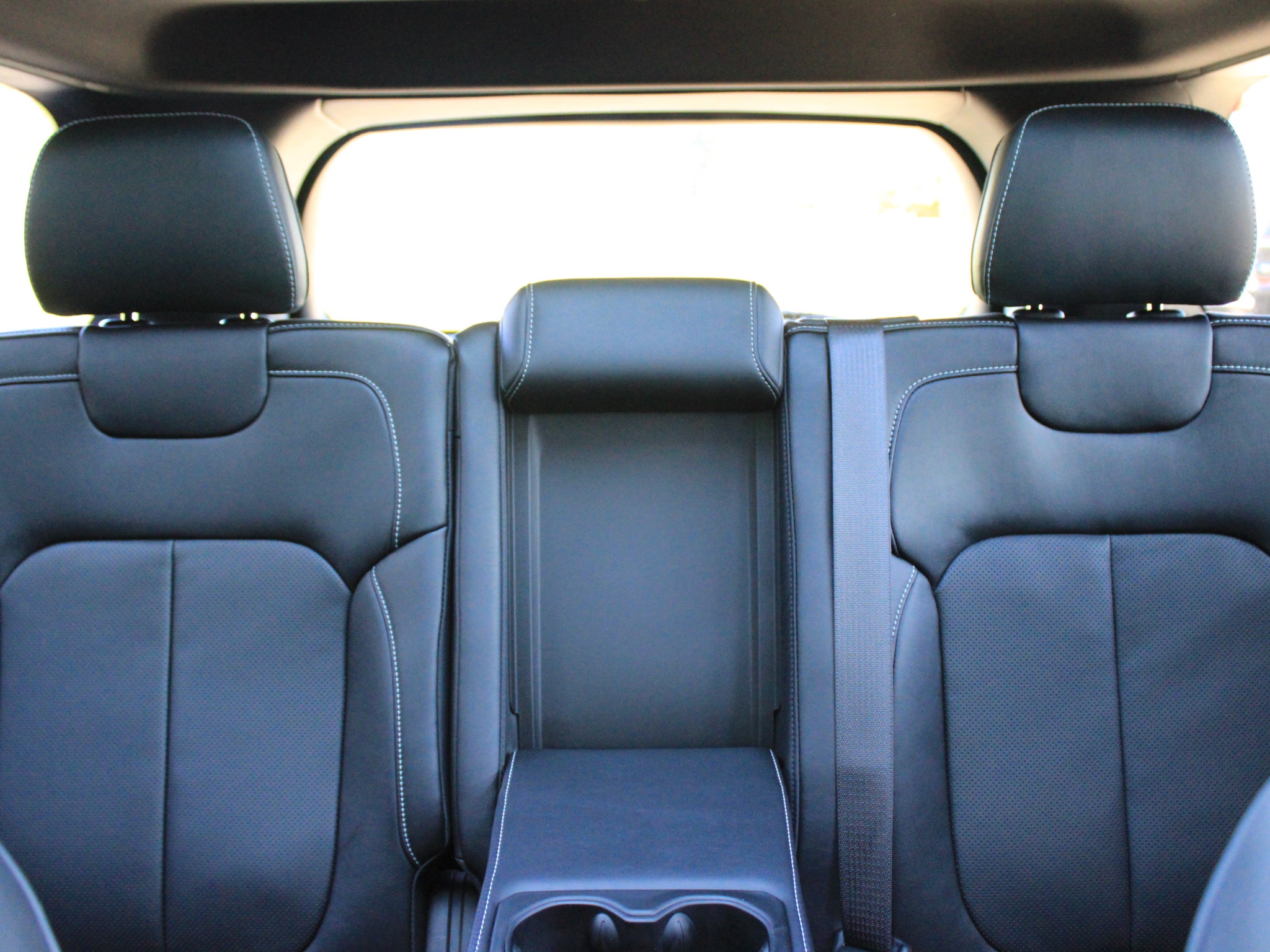 2027 Jeep Grand Cherokee Limited Reserve
