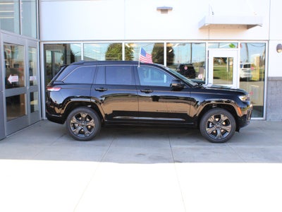 2027 Jeep Grand Cherokee Limited Reserve