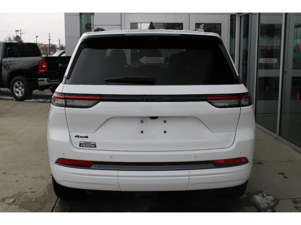 2026 Jeep Grand Cherokee Limited Reserve