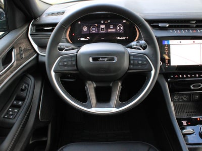 2027 Jeep Grand Cherokee Limited Reserve