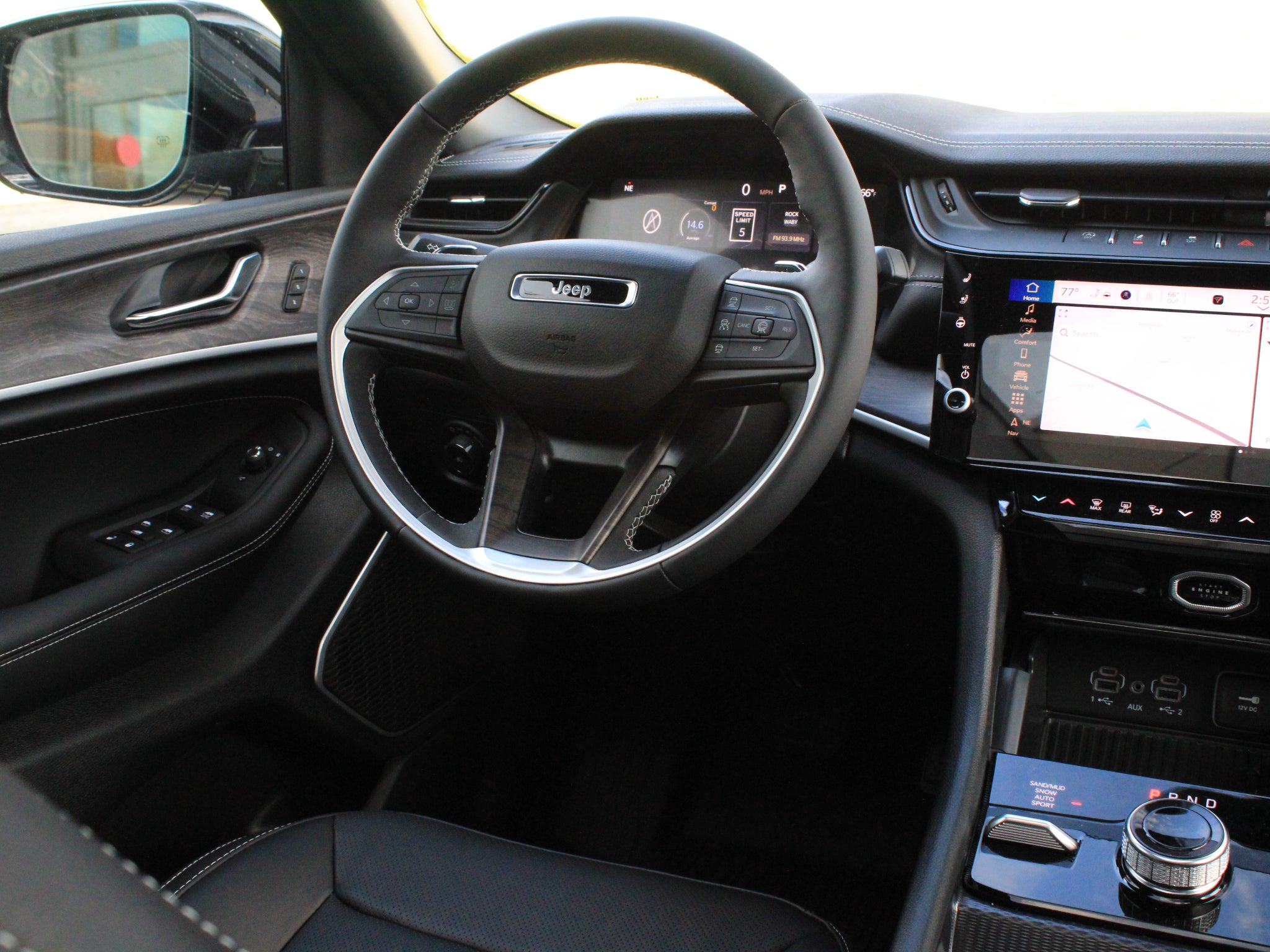 2027 Jeep Grand Cherokee Limited Reserve