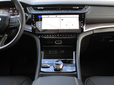2027 Jeep Grand Cherokee Limited Reserve