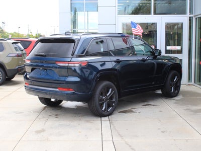 2027 Jeep Grand Cherokee Limited Reserve