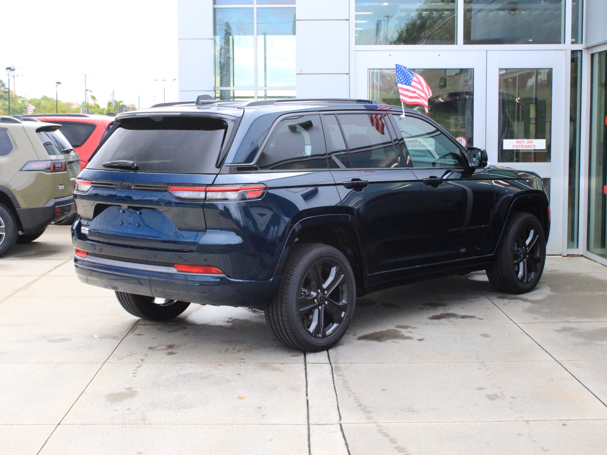 2027 Jeep Grand Cherokee Limited Reserve