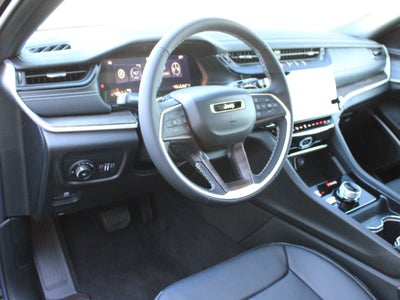 2027 Jeep Grand Cherokee Limited Reserve