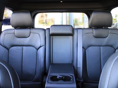 2027 Jeep Grand Cherokee Limited Reserve