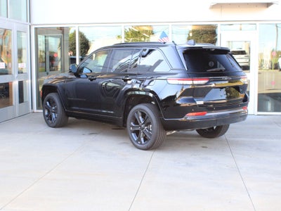 2027 Jeep Grand Cherokee Limited Reserve