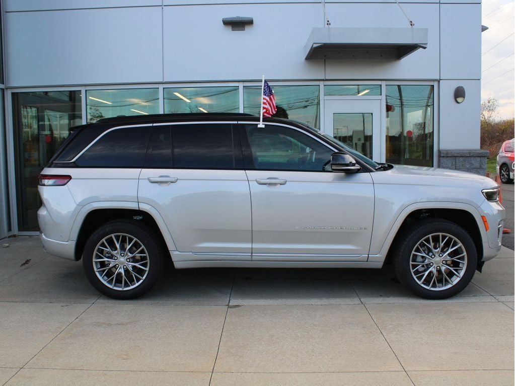2025 Jeep Grand Cherokee Summit
