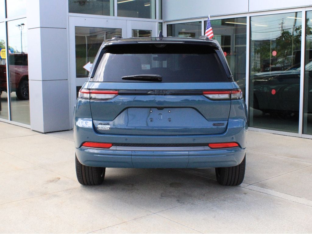 2026 Jeep Grand Cherokee Summit