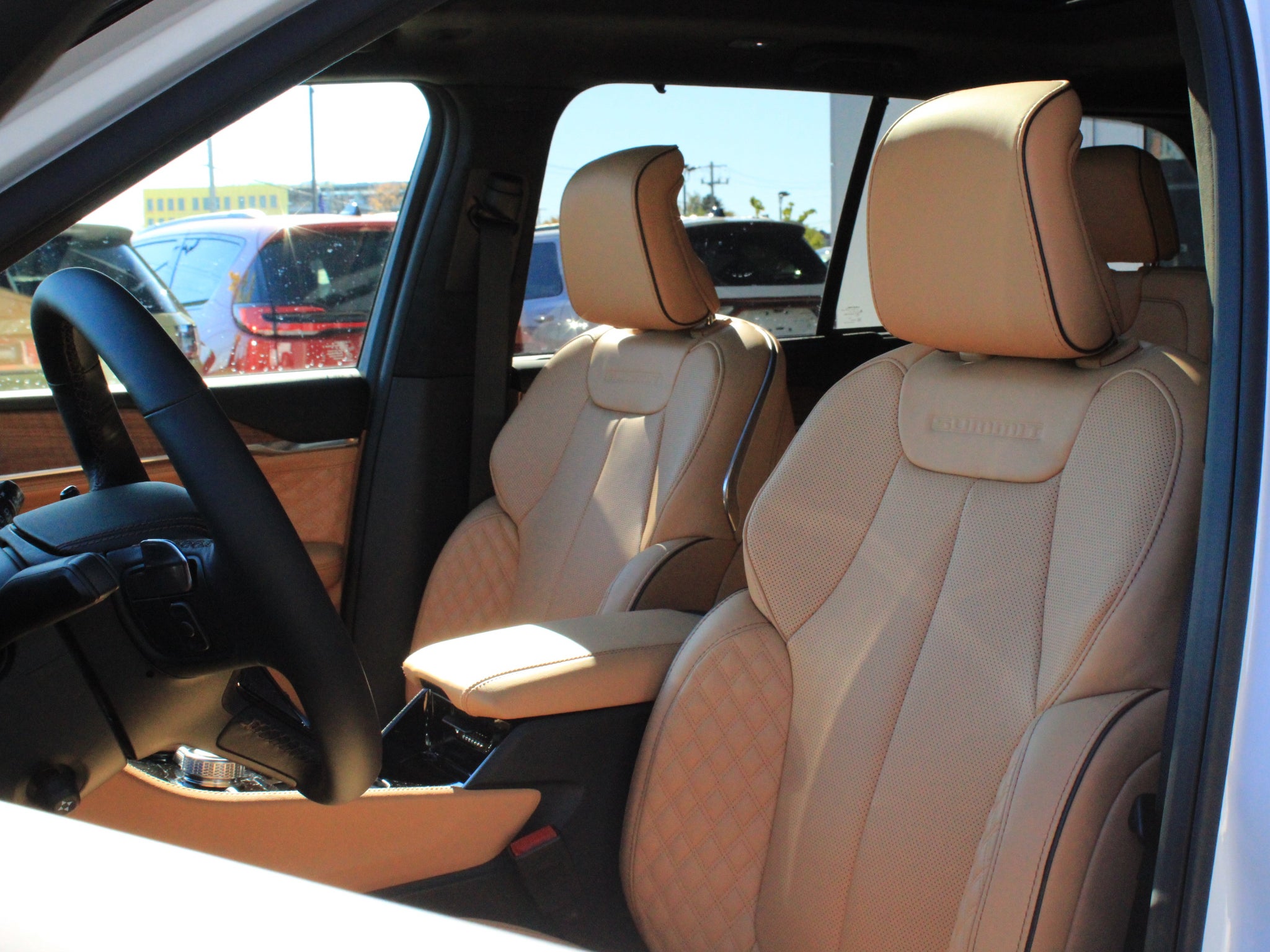 2027 Jeep Grand Cherokee Summit