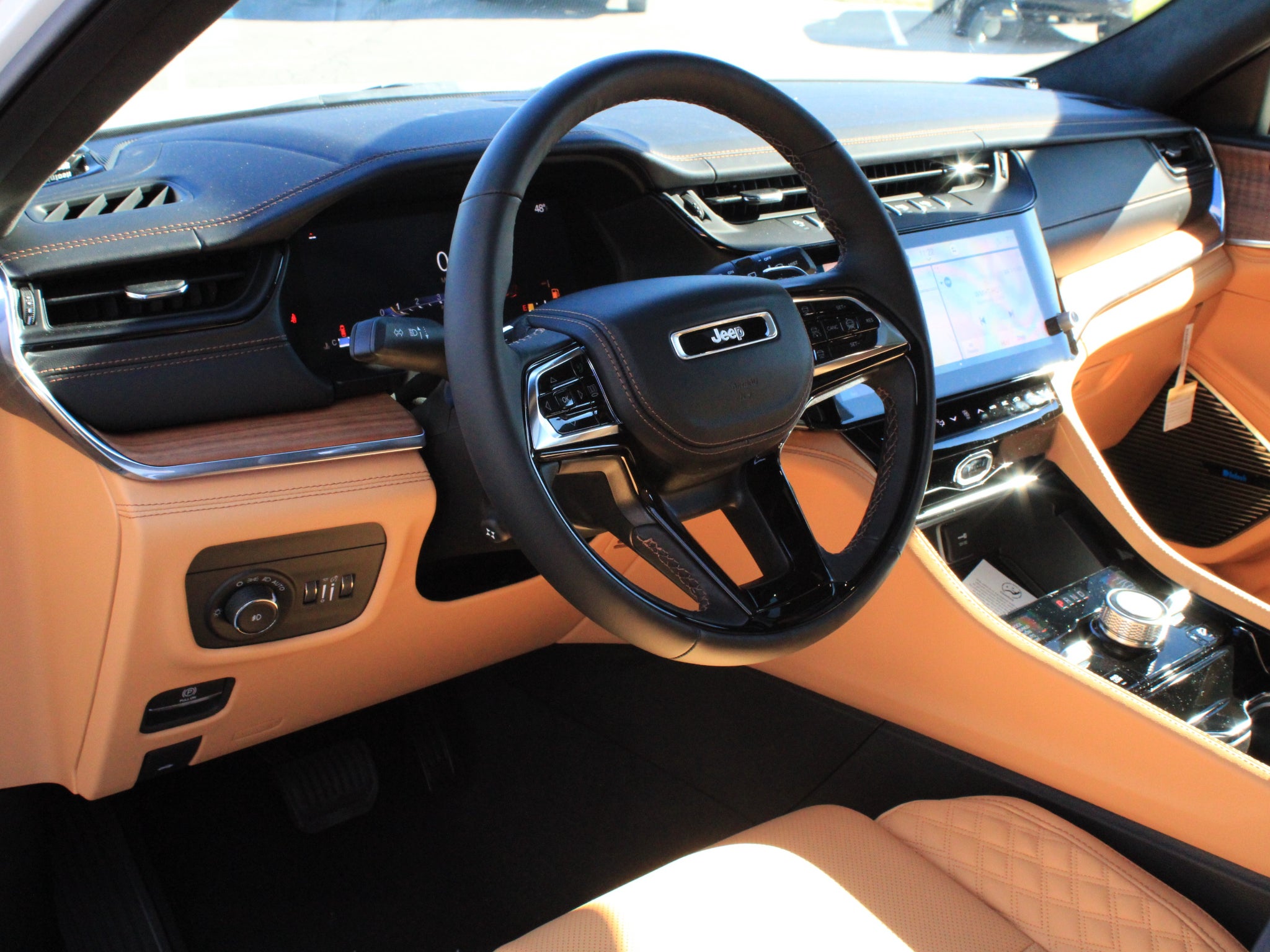 2027 Jeep Grand Cherokee Summit