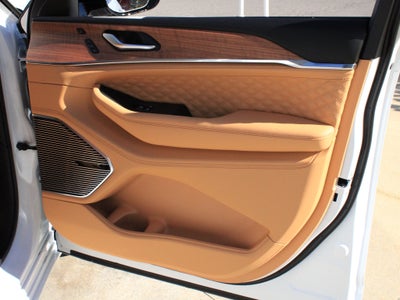 2027 Jeep Grand Cherokee Summit