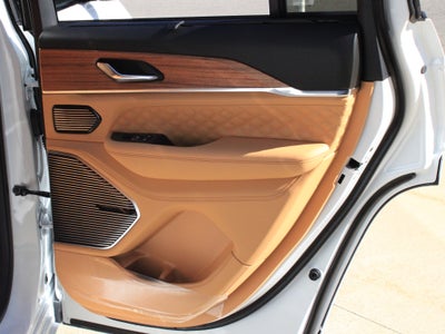 2027 Jeep Grand Cherokee Summit