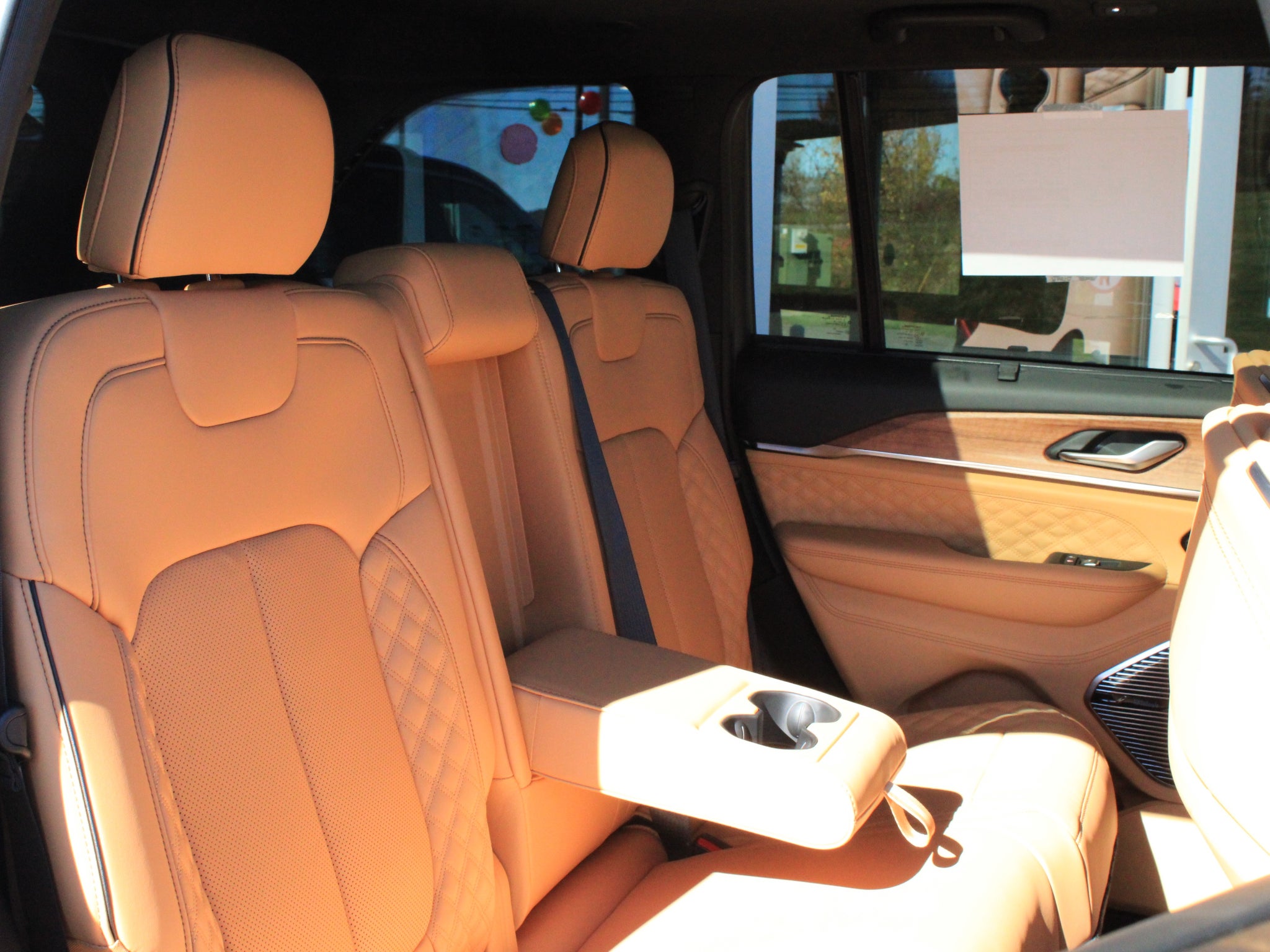 2027 Jeep Grand Cherokee Summit
