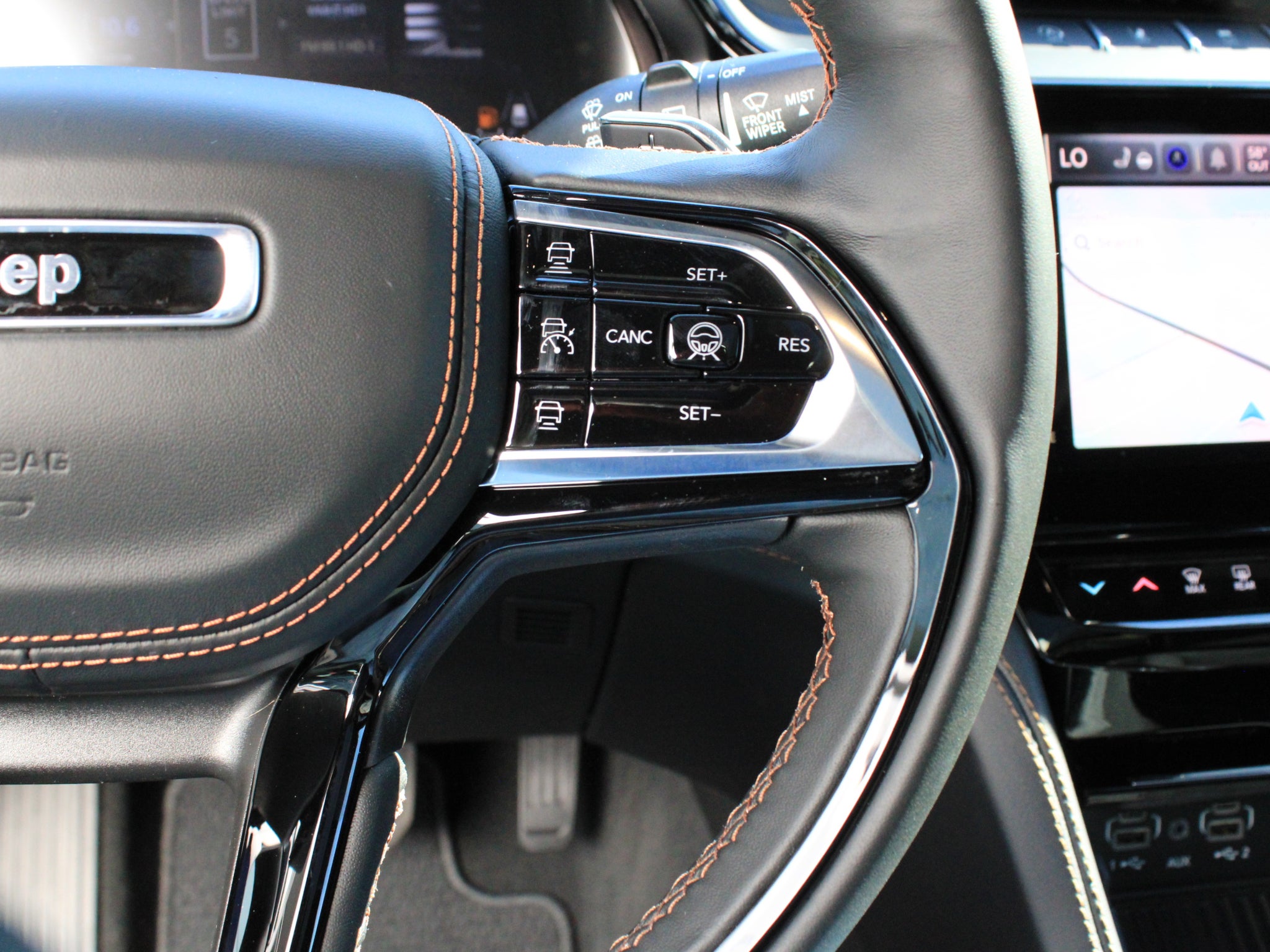 2027 Jeep Grand Cherokee Summit