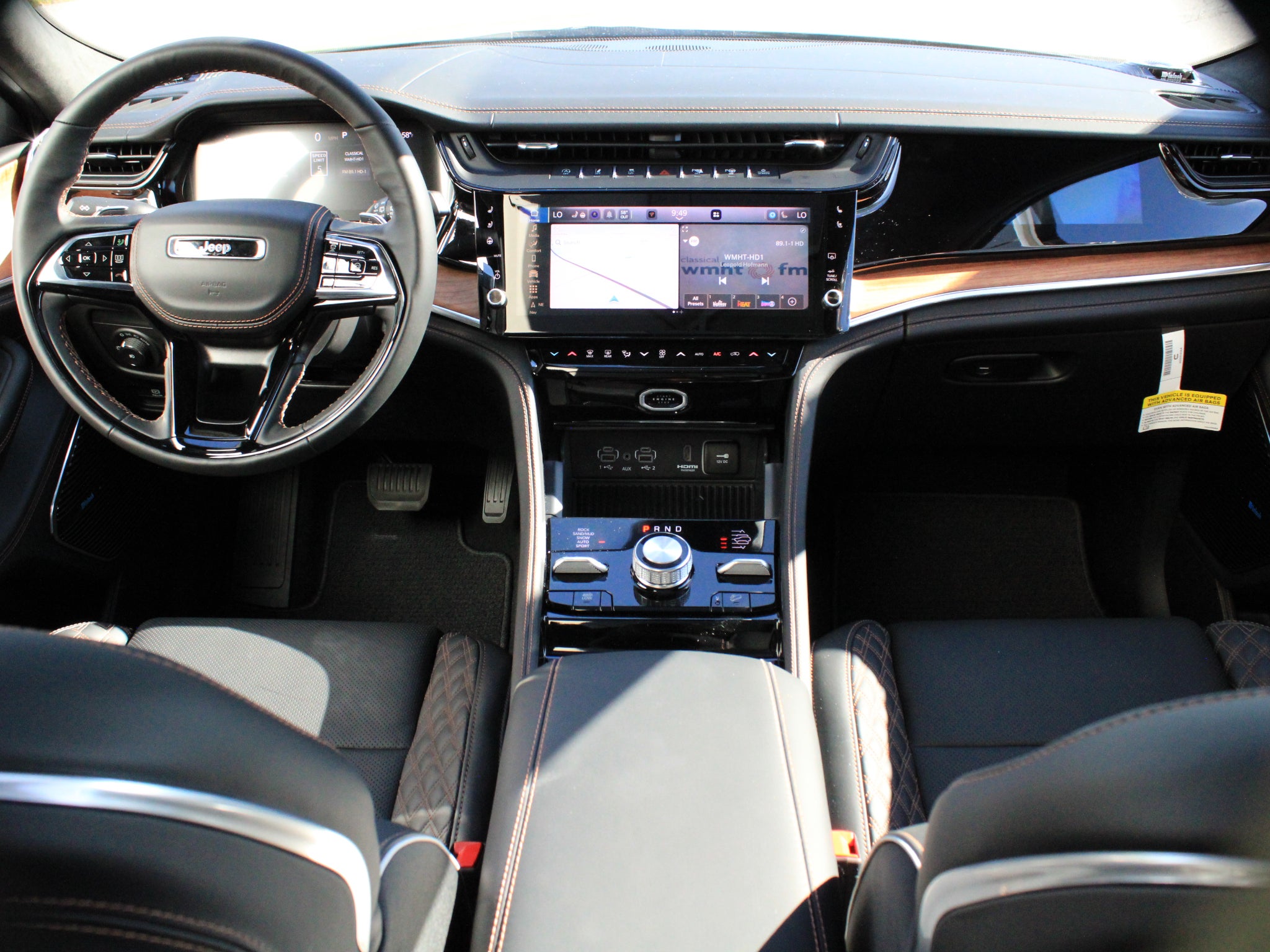 2027 Jeep Grand Cherokee Summit
