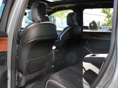 2027 Jeep Grand Cherokee Summit