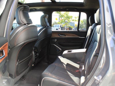 2027 Jeep Grand Cherokee Summit