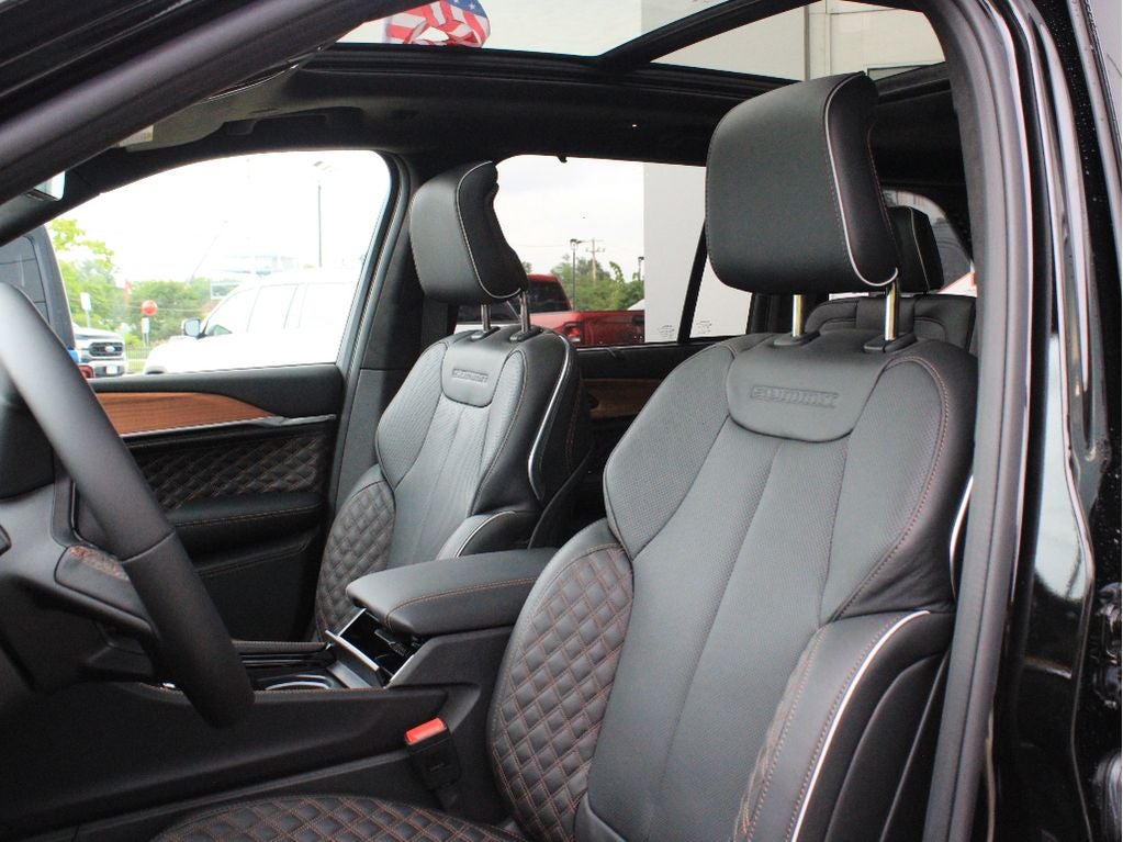 2026 Jeep Grand Cherokee Summit