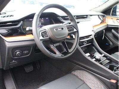 2026 Jeep Grand Cherokee Summit