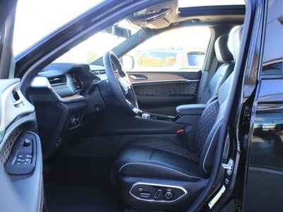 2027 Jeep Grand Cherokee Summit
