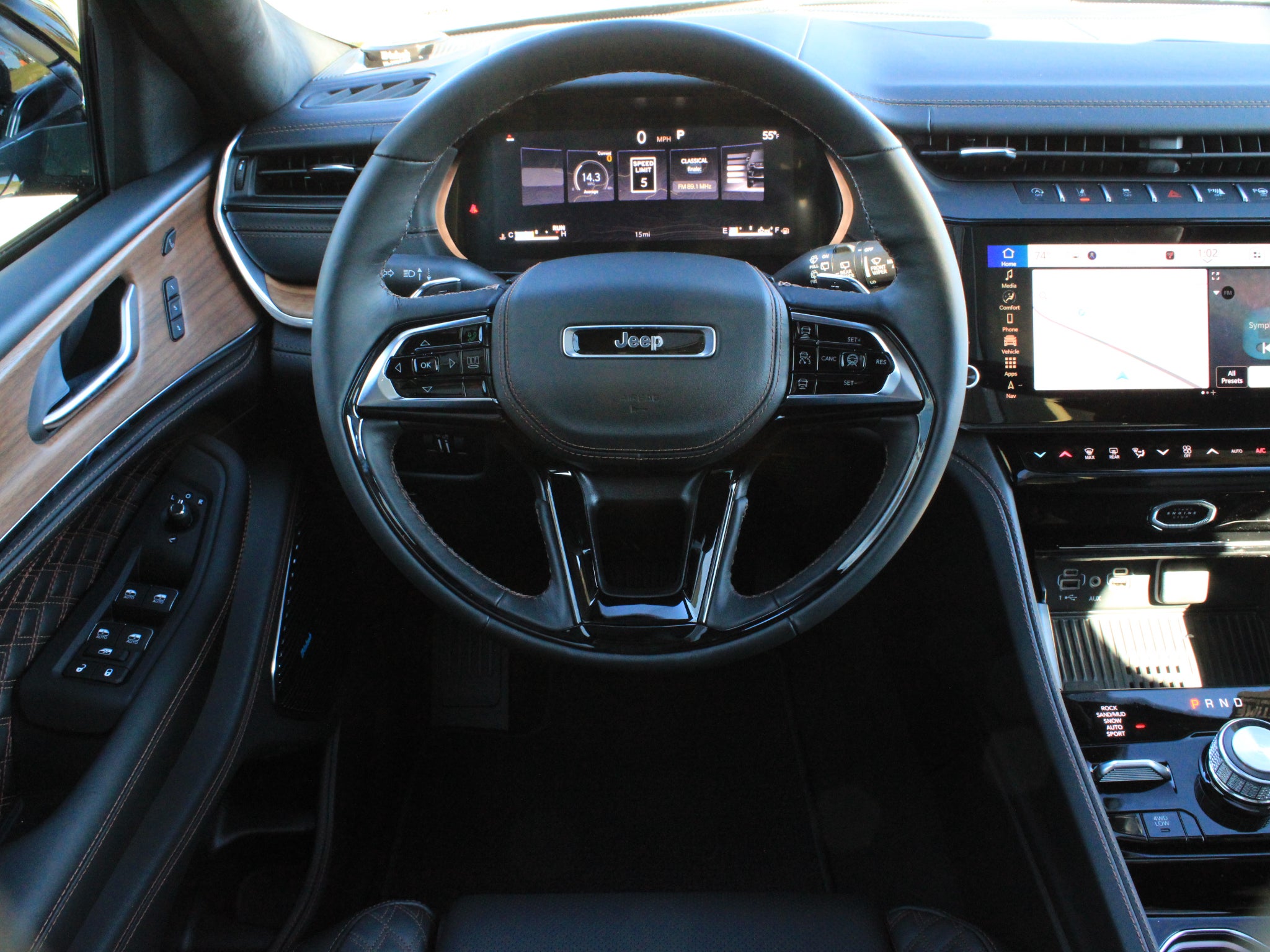 2027 Jeep Grand Cherokee Summit