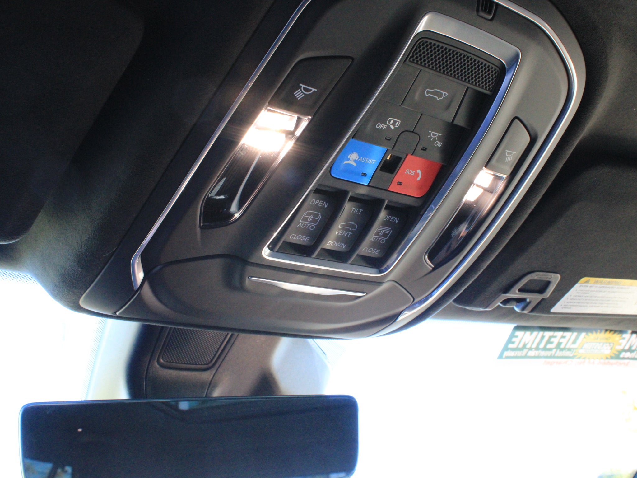 2027 Jeep Grand Cherokee Summit