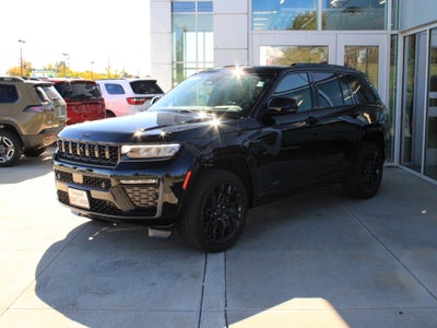 2027 Jeep Grand Cherokee Summit
