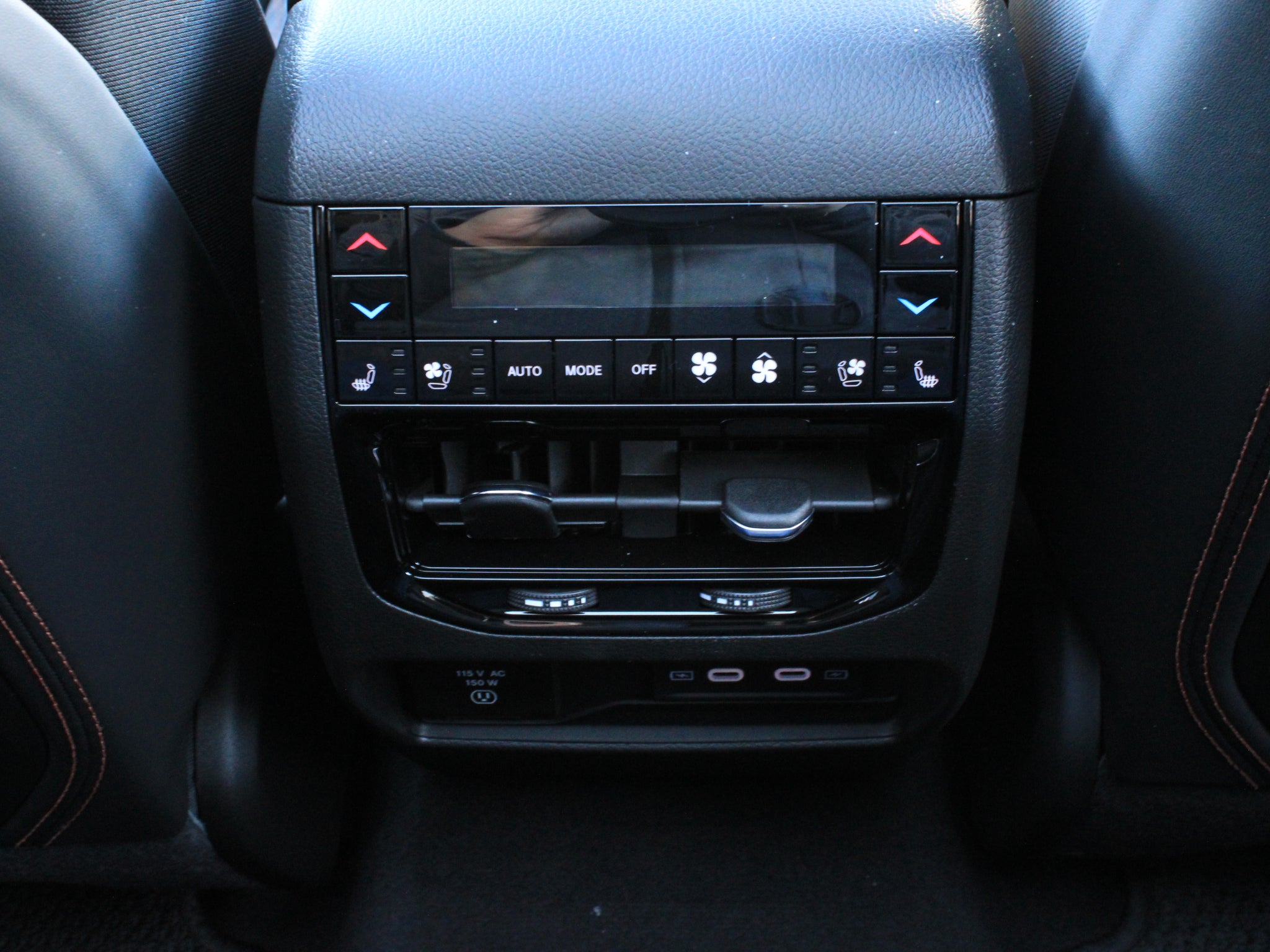 2027 Jeep Grand Cherokee Summit