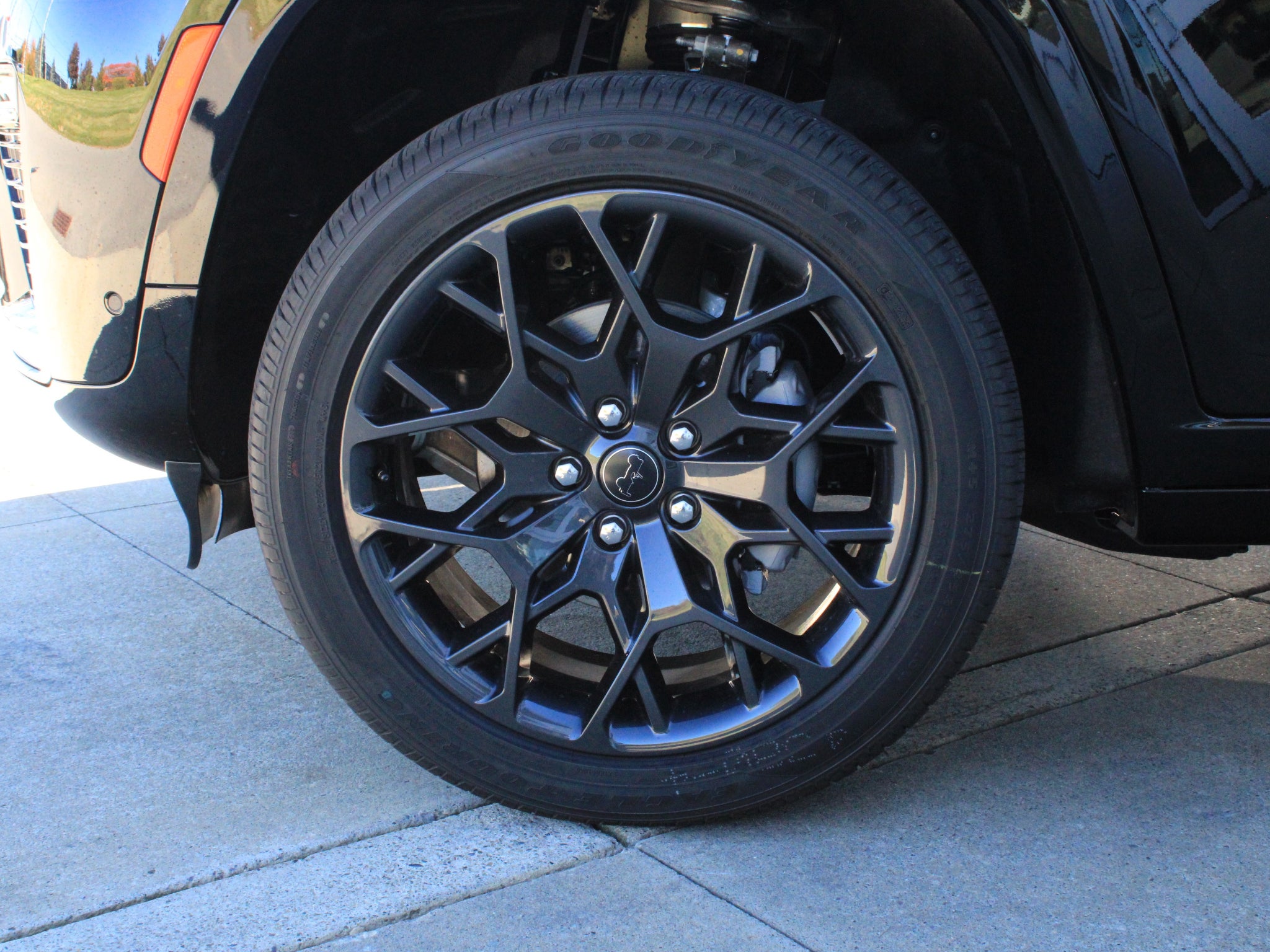 2027 Jeep Grand Cherokee Summit