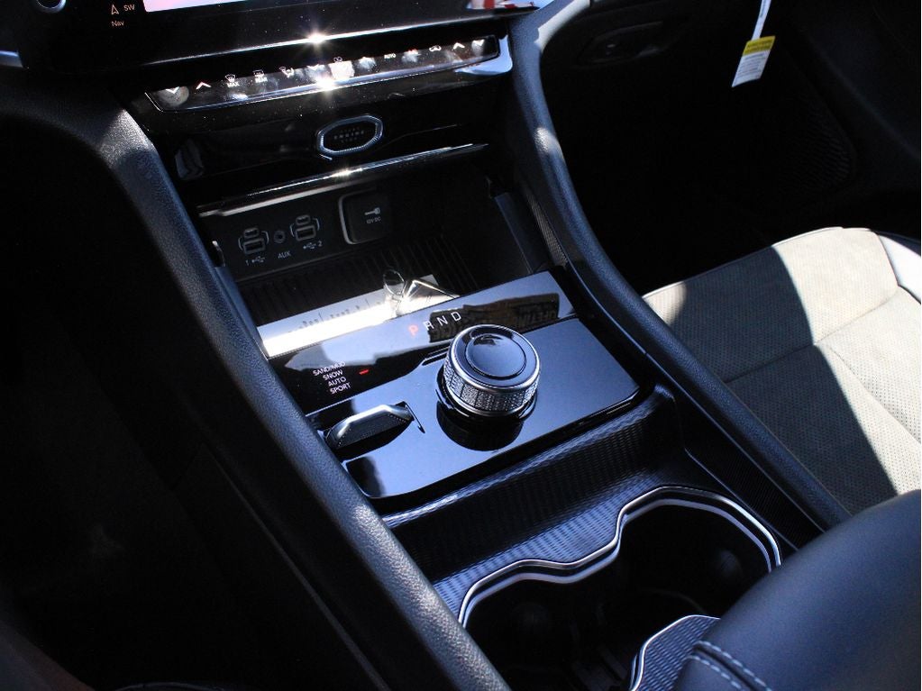 2026 Jeep Grand Cherokee L Laredo Altitude