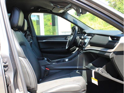 2026 Jeep Grand Cherokee L Laredo Altitude