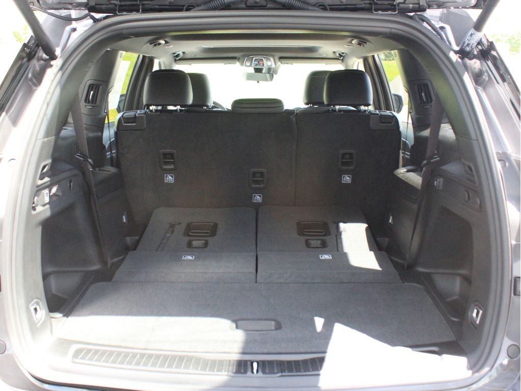 2026 Jeep Grand Cherokee L Laredo Altitude