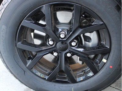 2026 Jeep Grand Cherokee L Laredo Altitude