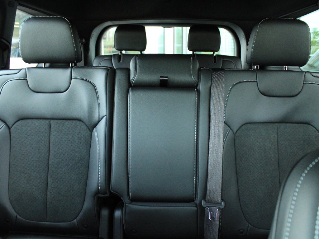 2026 Jeep Grand Cherokee L Laredo Altitude