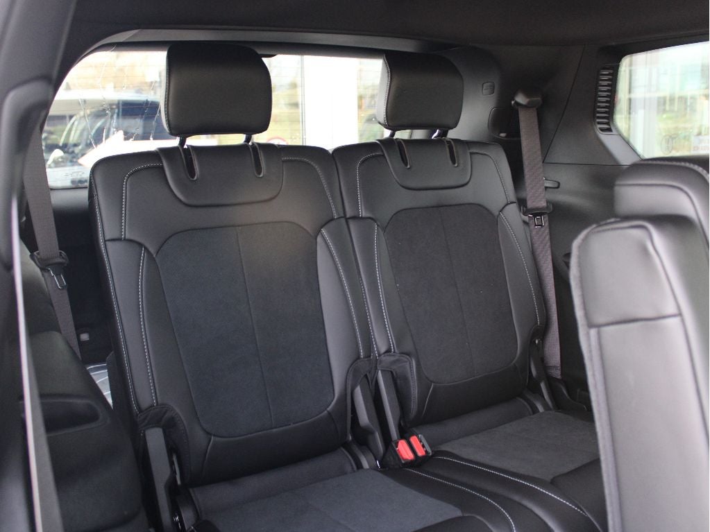 2026 Jeep Grand Cherokee L Laredo Altitude