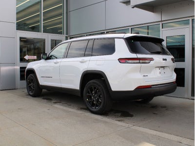 2026 Jeep Grand Cherokee L Laredo Altitude