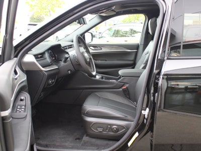 2027 Jeep Grand Cherokee L Limited Reserve