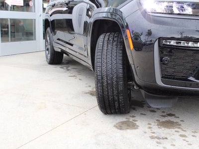 2027 Jeep Grand Cherokee L Limited Reserve
