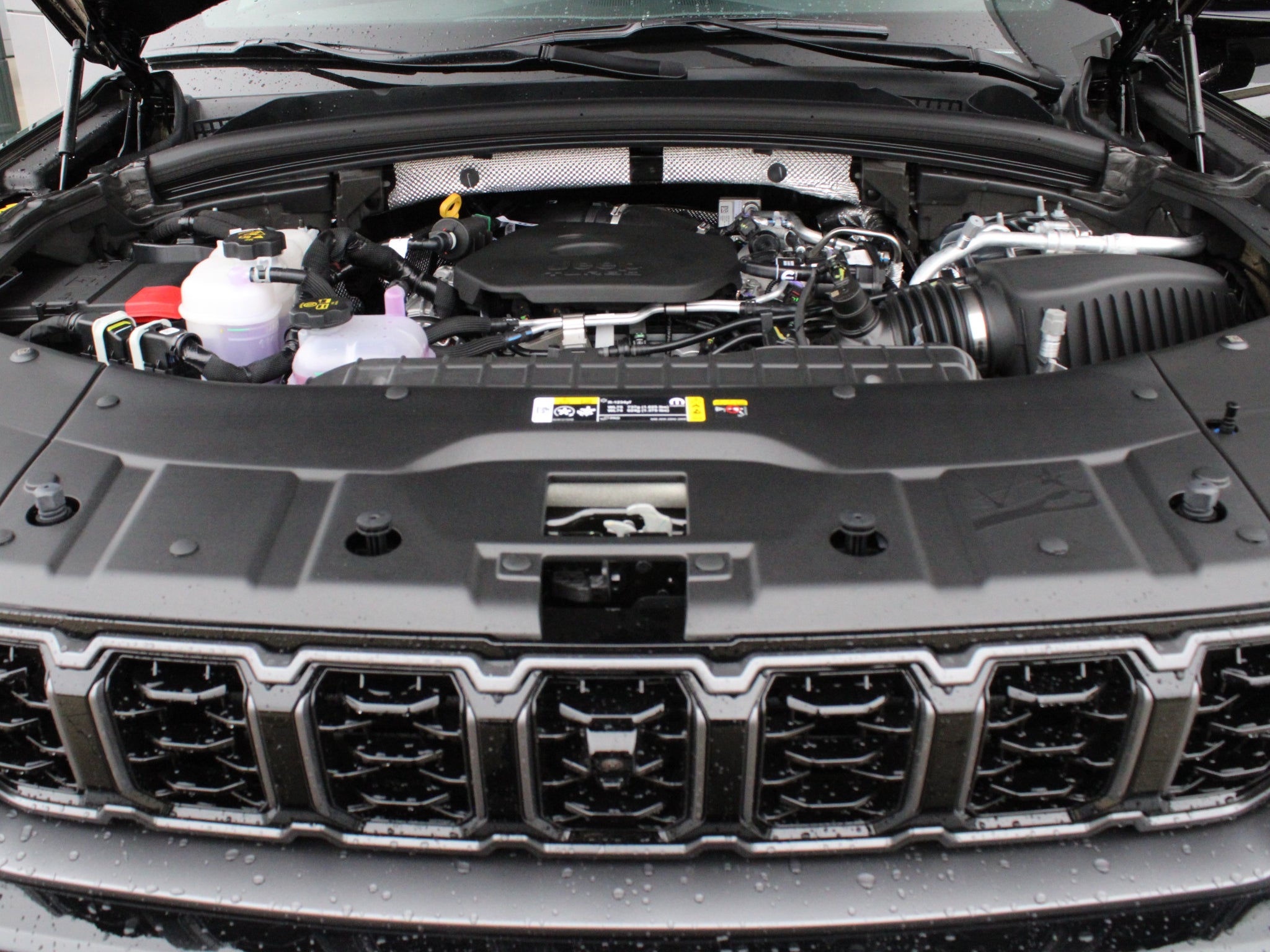 2027 Jeep Grand Cherokee L Limited Reserve