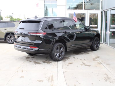 2027 Jeep Grand Cherokee L Limited Reserve